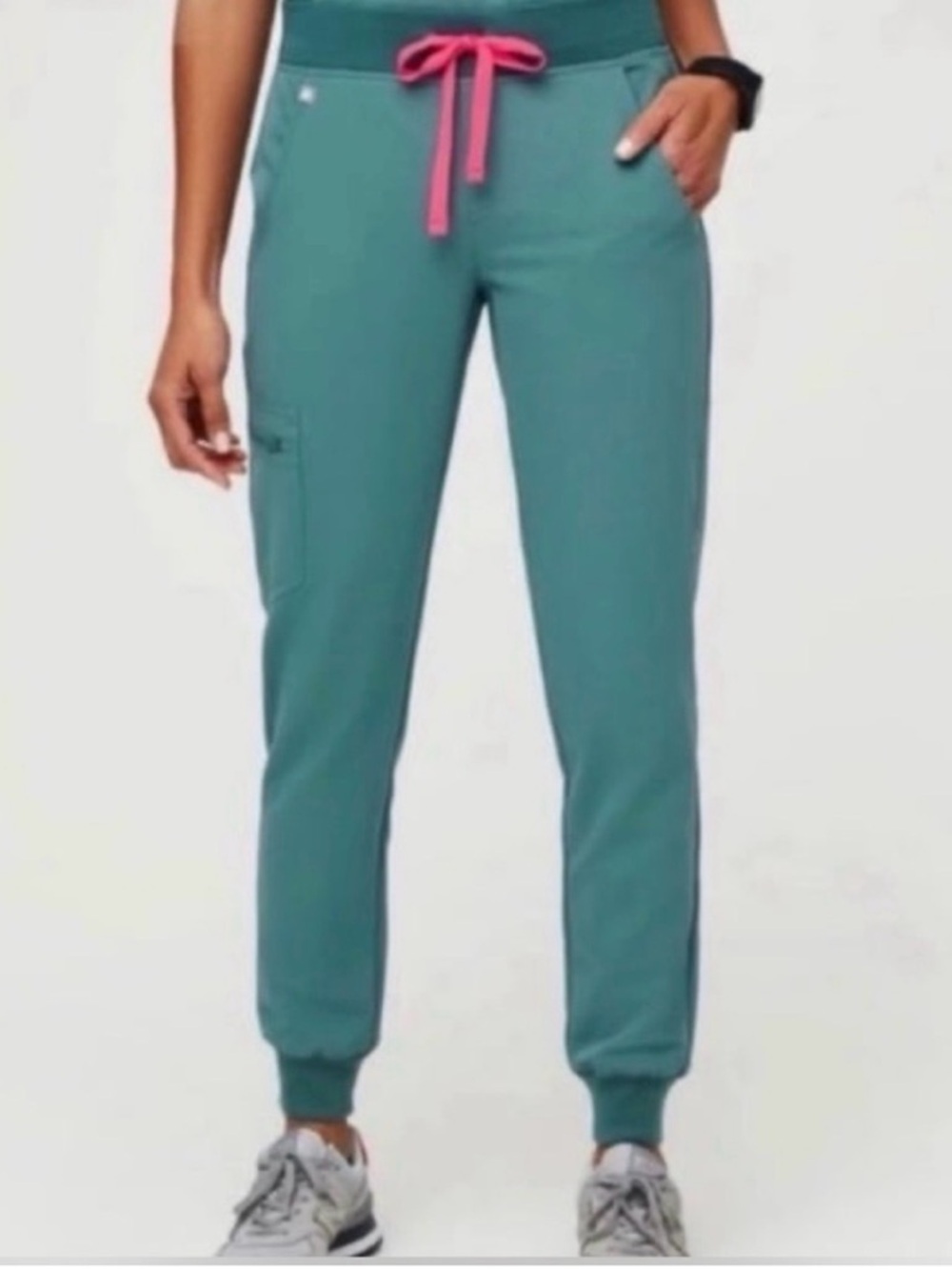 Figs HydroGreen Zamora Jogger Pants with Pink Drawstring Size Small